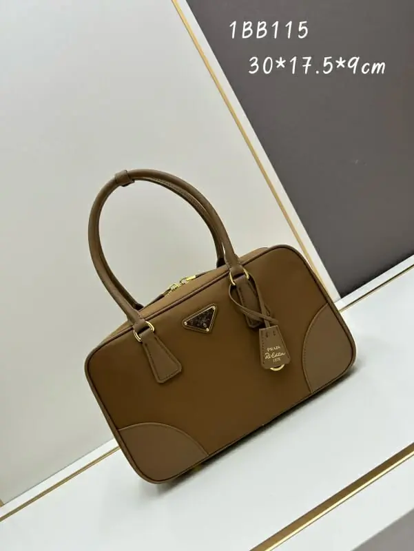 prada aaa qualite sac a main  pour femme s_1223113